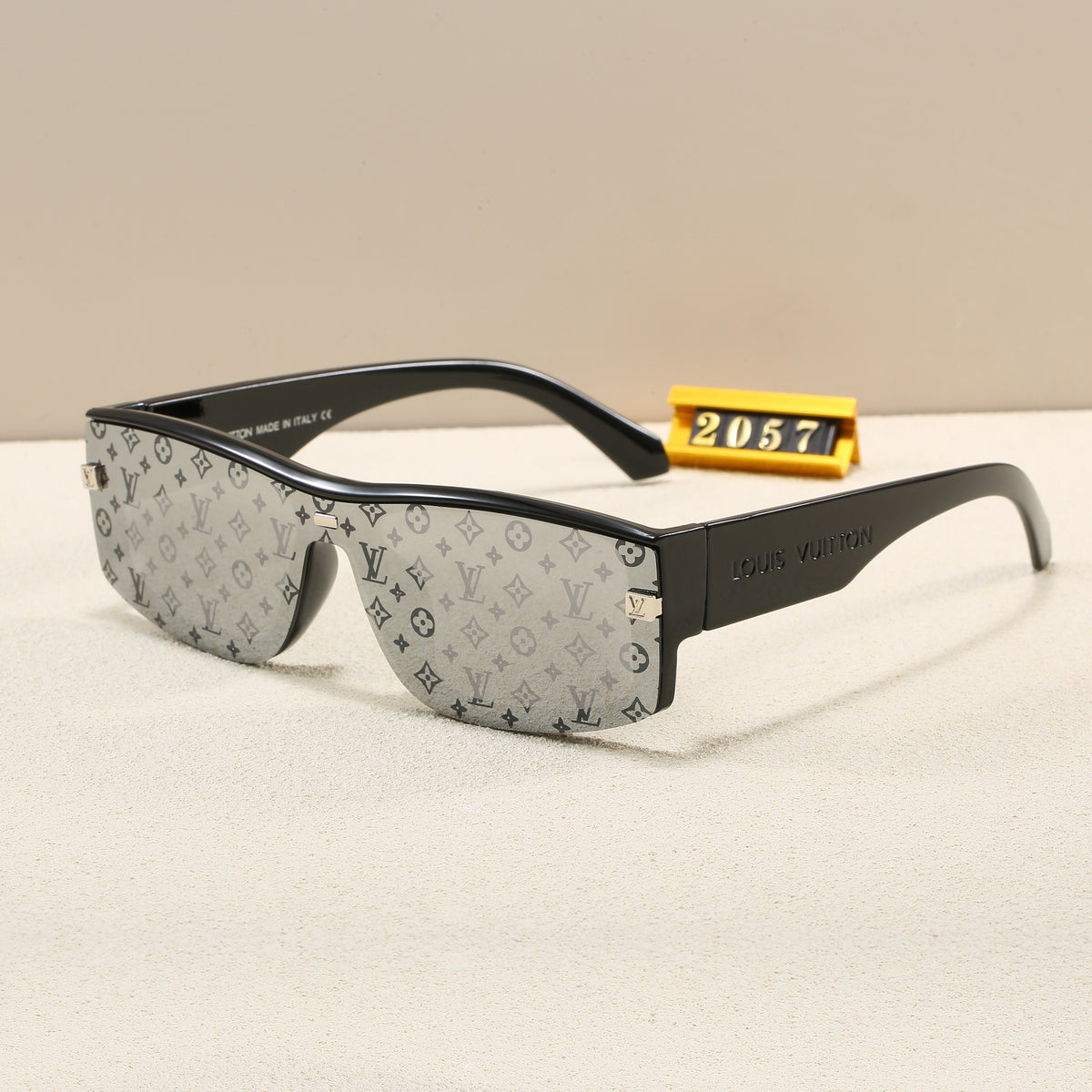 DESIGNER GLASSES