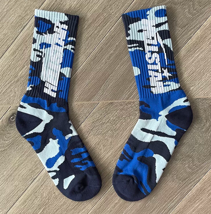 Socks Modern Comfortable Everyday Footwear Accessory for Men and Women fashion look