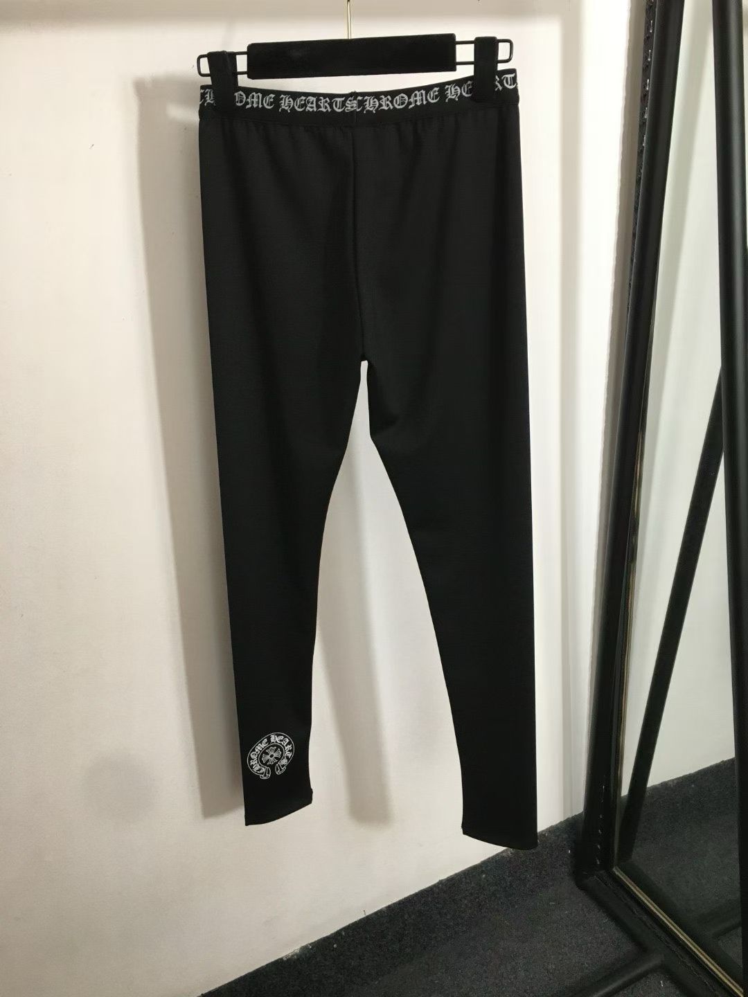 WOMENS CLOTHING