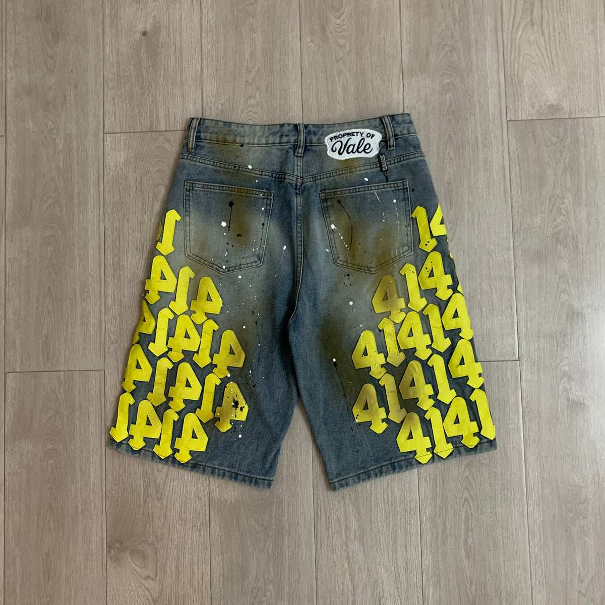 SHORTS AND JOGGERS